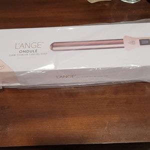 Lange 25mm titanium curling wand never used